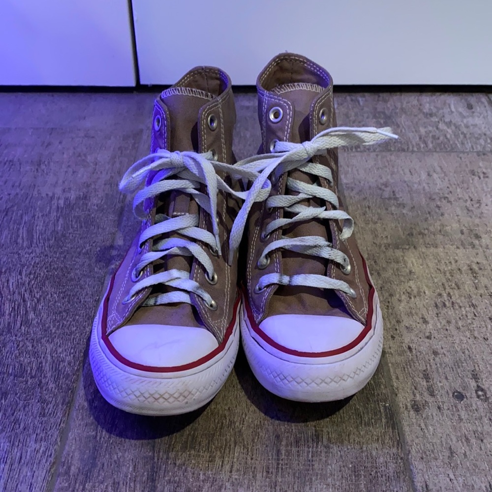 Brown all star chuck Taylor Convers